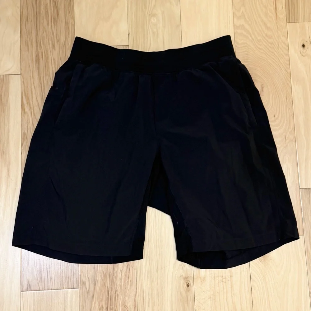 Lululemon Men’s T.H.E. Short Athletic Shorts *Linerless 9"